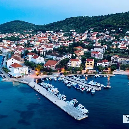 Apartmán Beachfront On Sea *